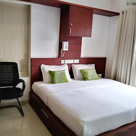 Omnest Otel Kochi Dış mekan fotoğraf